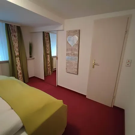 In Guest - Forelle - Doppelzimmer *